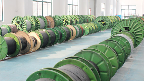 電伴熱與蒸汽伴熱相比有哪些優(yōu)勢？(圖1)